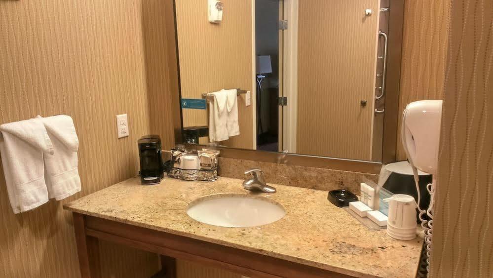 Hampton Inn And Suites Seattle - Airport / 28Th Avenue SeaTac Eksteriør bilde
